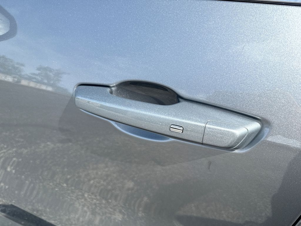 Used 2025 Buick Enclave SUV