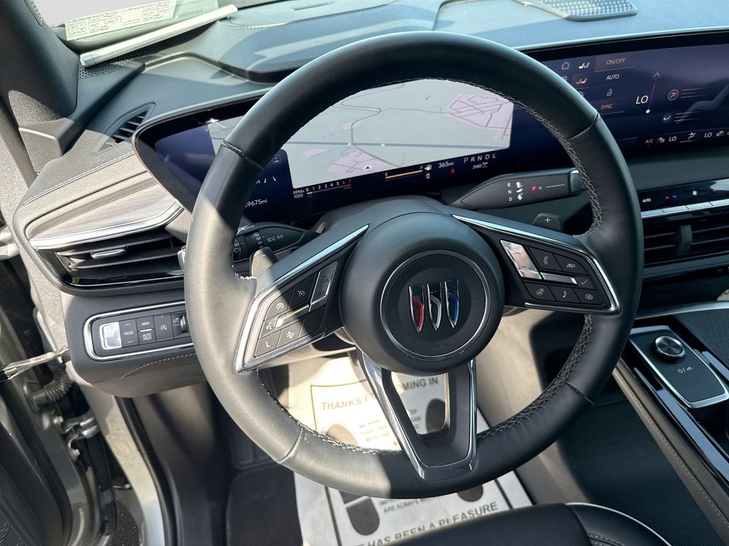 Used 2025 Buick Enclave SUV