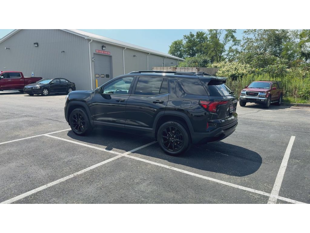 Used 2026 GMC Terrain SUV
