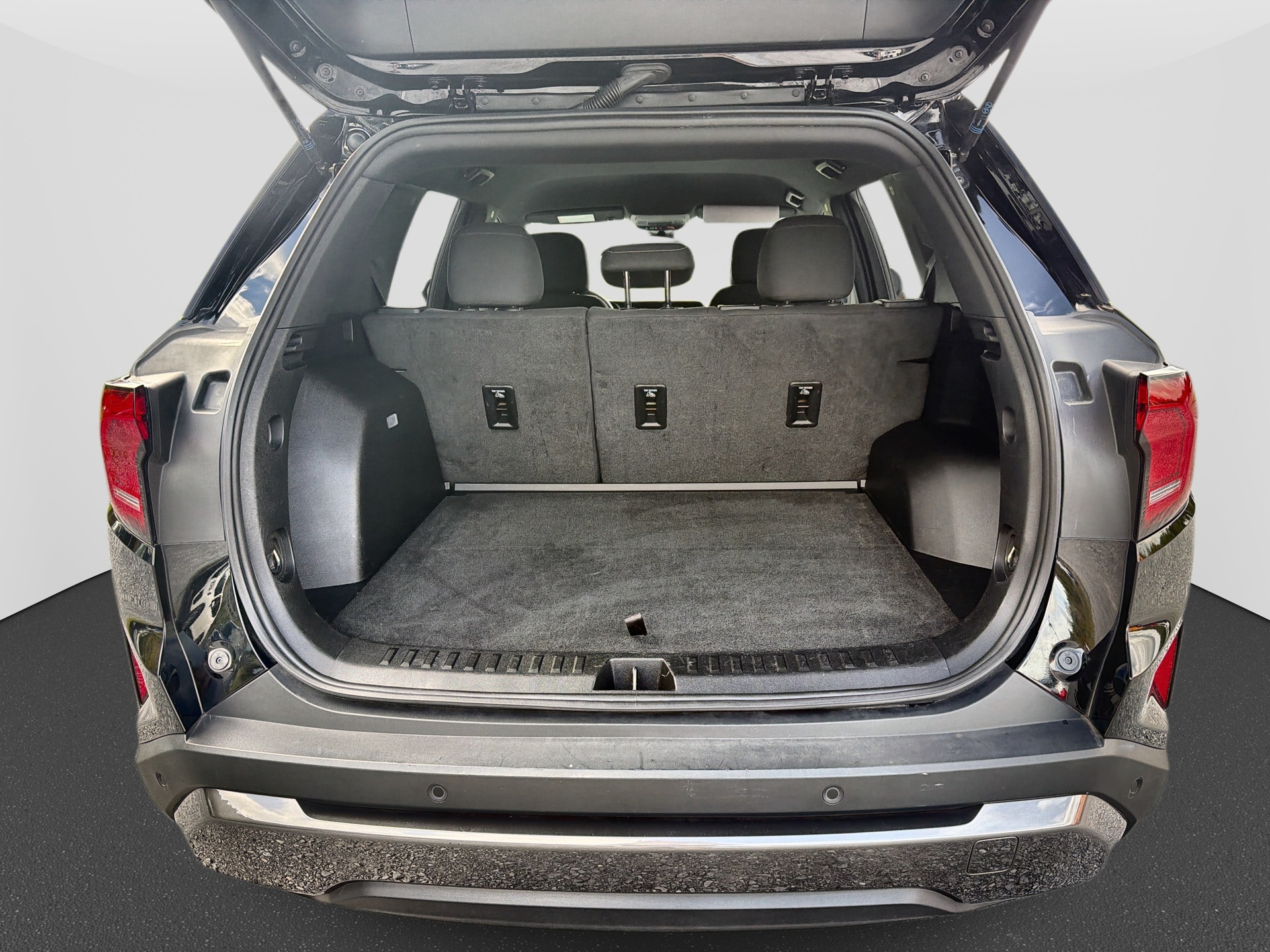 Used 2025 GMC Terrain SUV