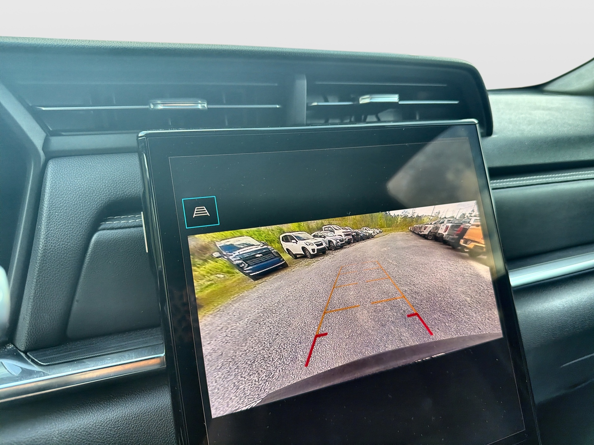 Used 2025 GMC Terrain SUV