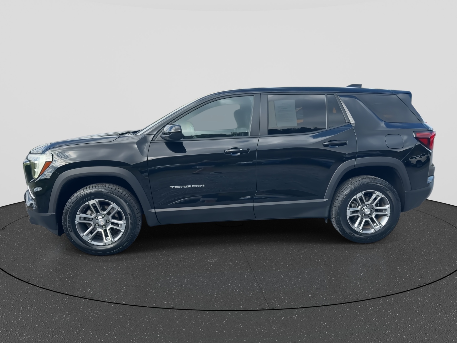 Used 2025 GMC Terrain SUV