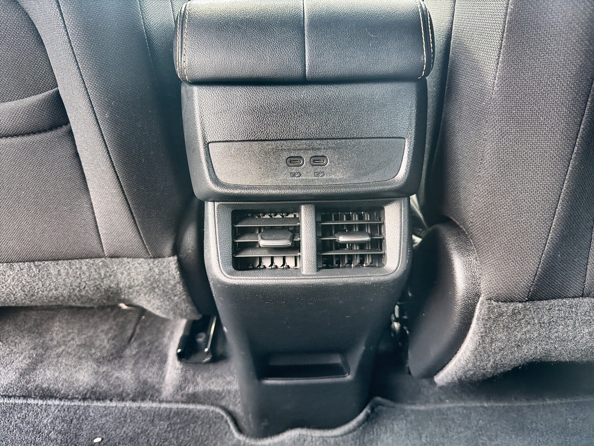 Used 2025 GMC Terrain SUV