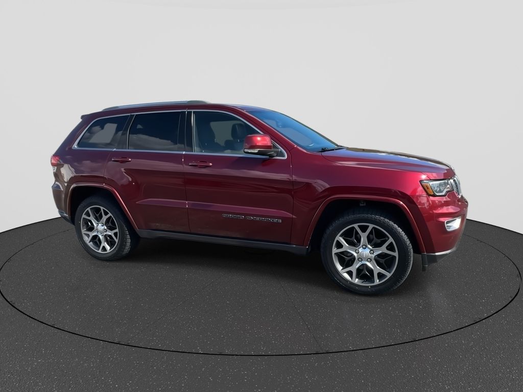 Used 2018 Jeep Grand Cherokee SUV