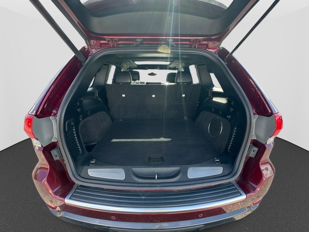 Used 2018 Jeep Grand Cherokee SUV