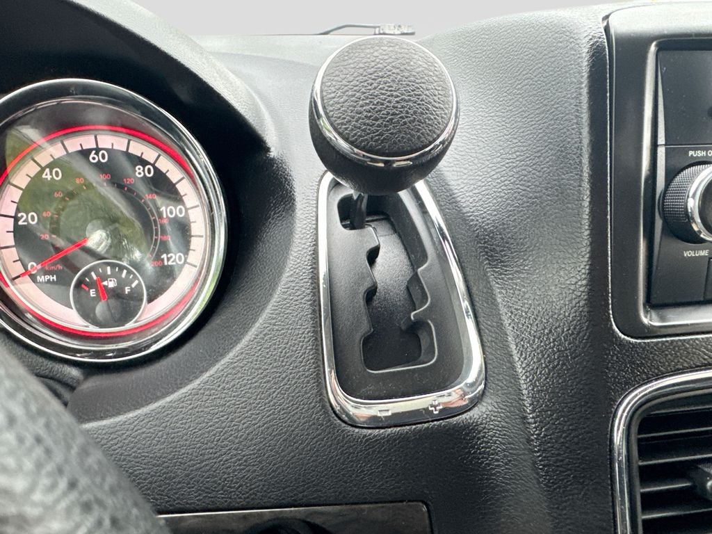 Used 2015 Dodge Grand Caravan Van