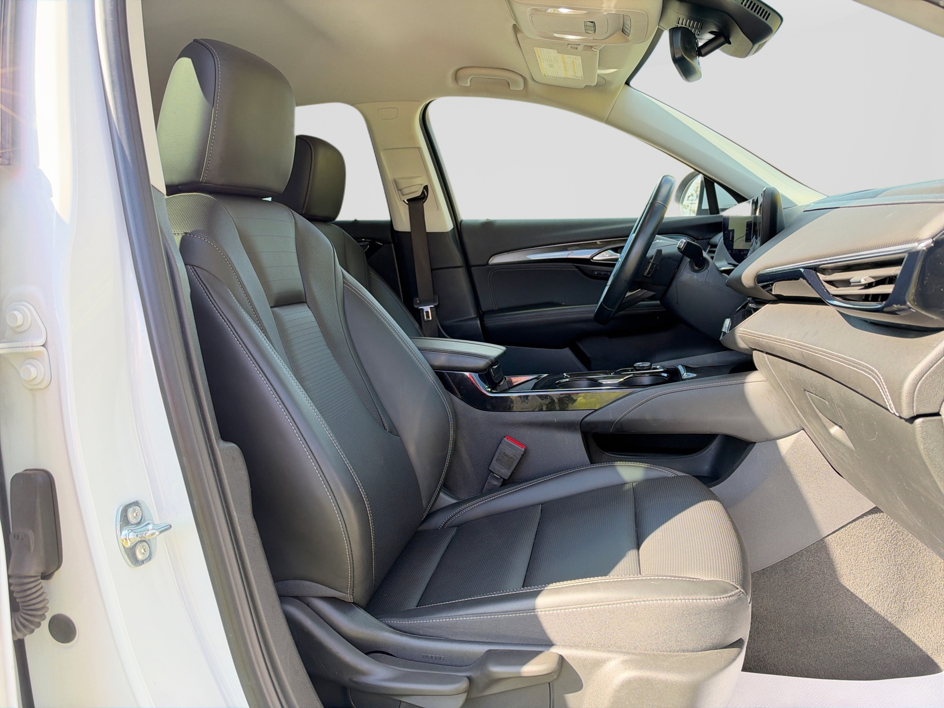 Used 2024 Buick Envision SUV
