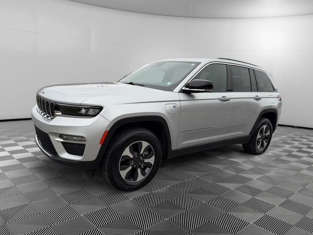 2024 Jeep Cherokee Limited 4xe photo 3