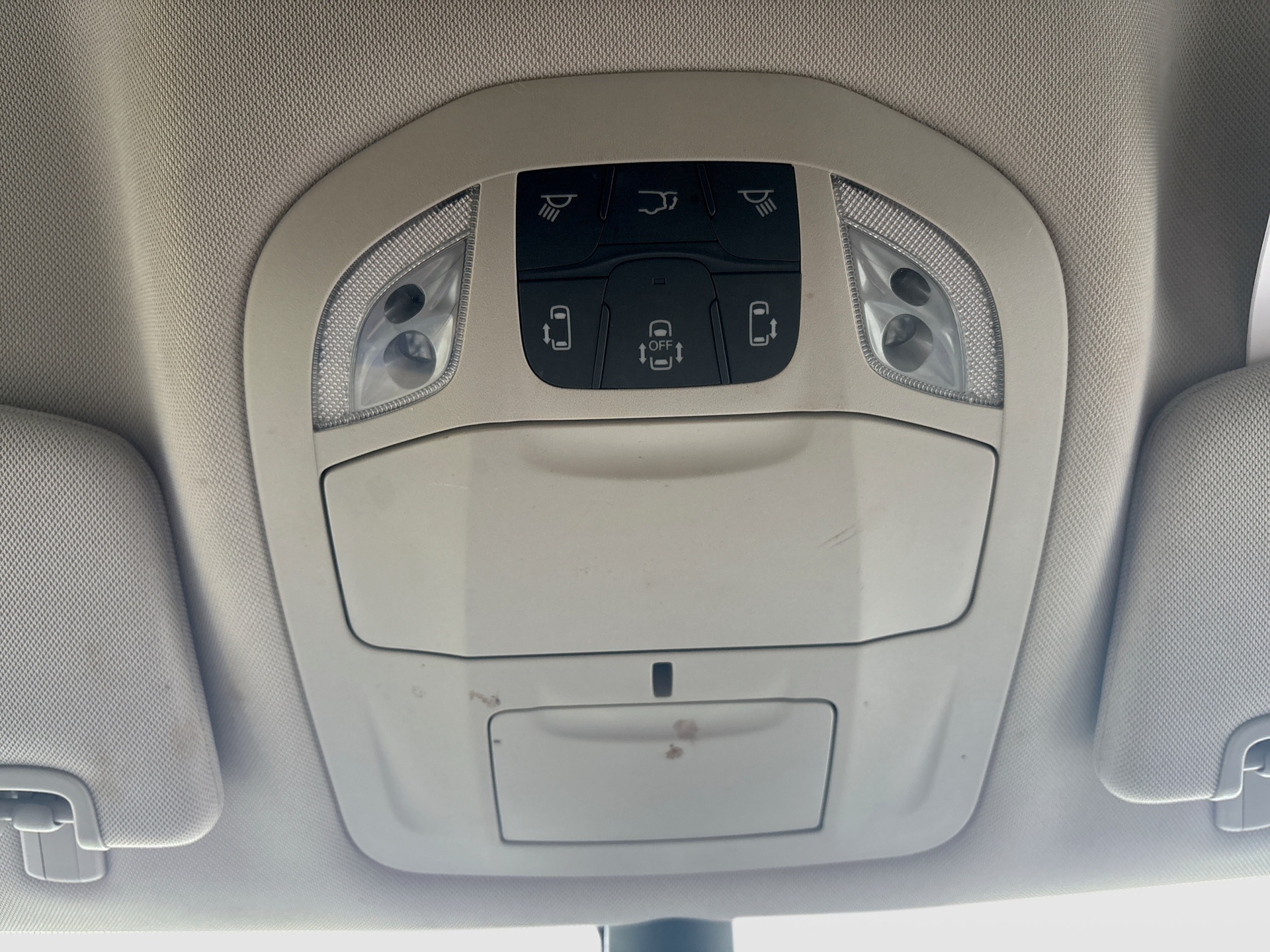 Used 2024 Chrysler Pacifica Van