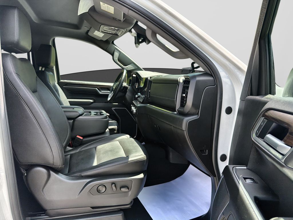 Used 2025 GMC Sierra 1500 Truck