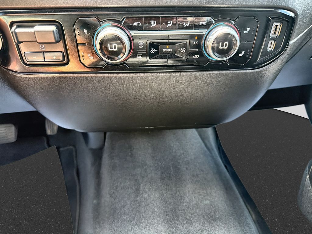 Used 2025 GMC Sierra 1500 Truck