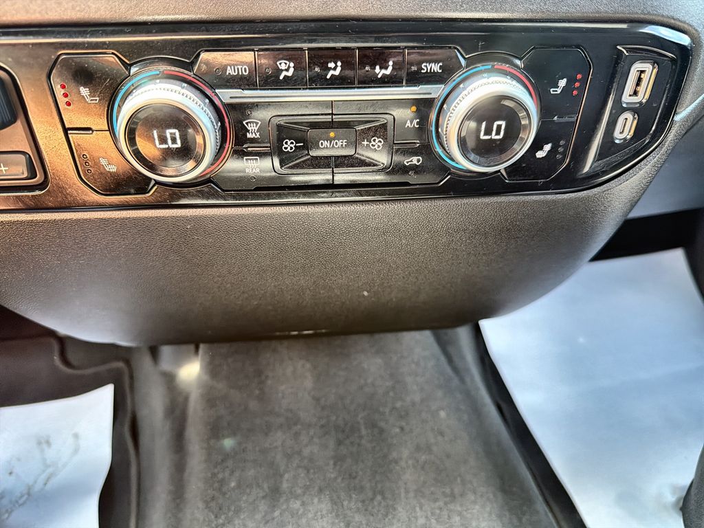 Used 2025 GMC Sierra 1500 Truck
