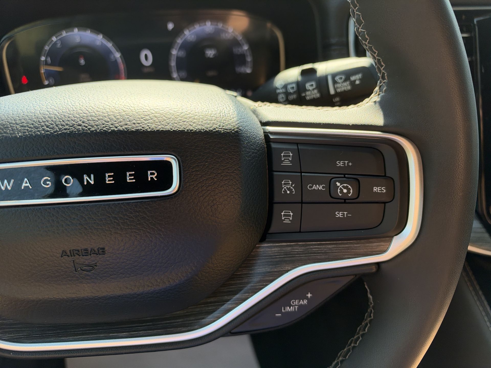 Used 2024 Jeep Wagoneer SUV
