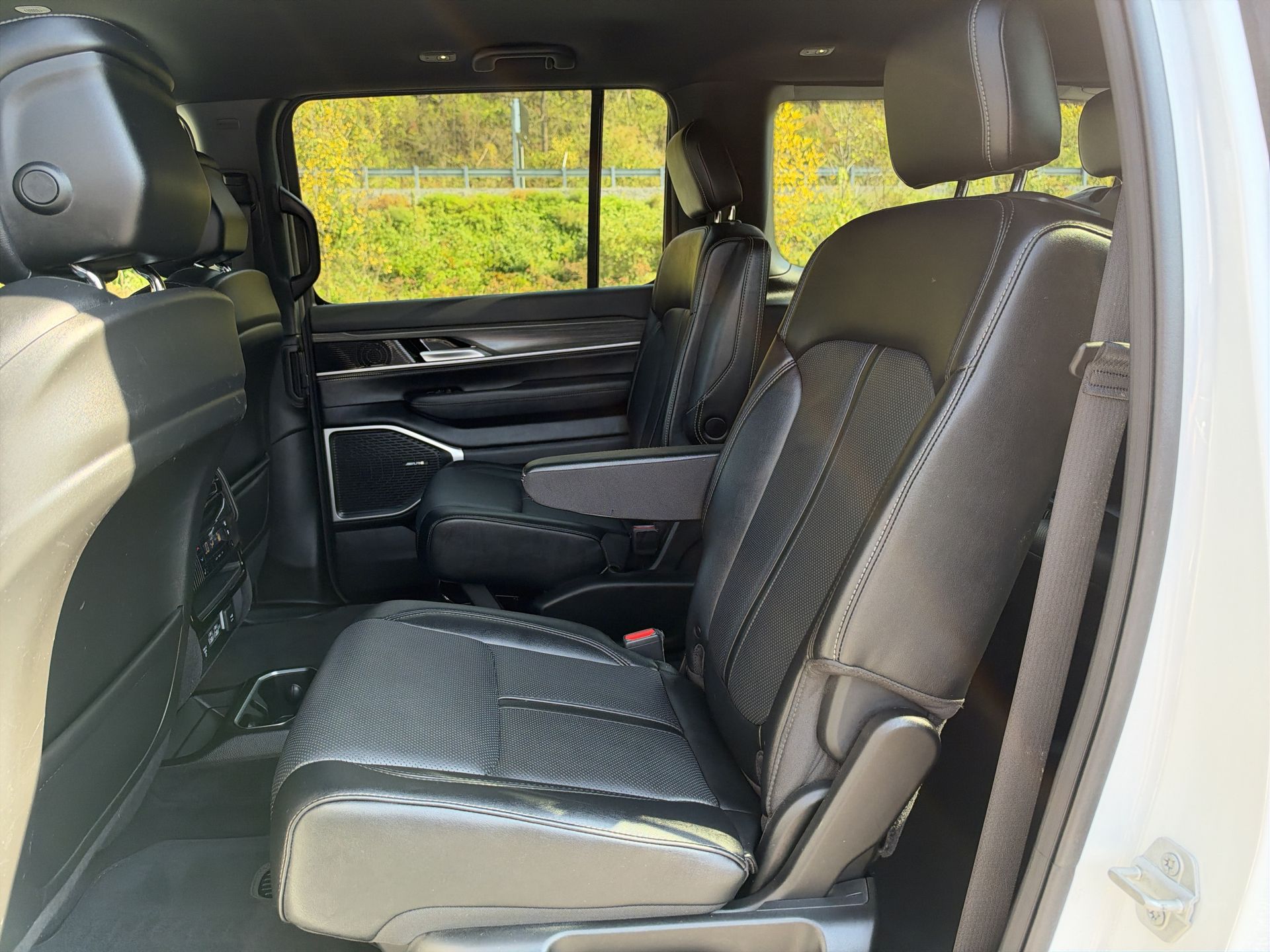 Used 2024 Jeep Wagoneer SUV