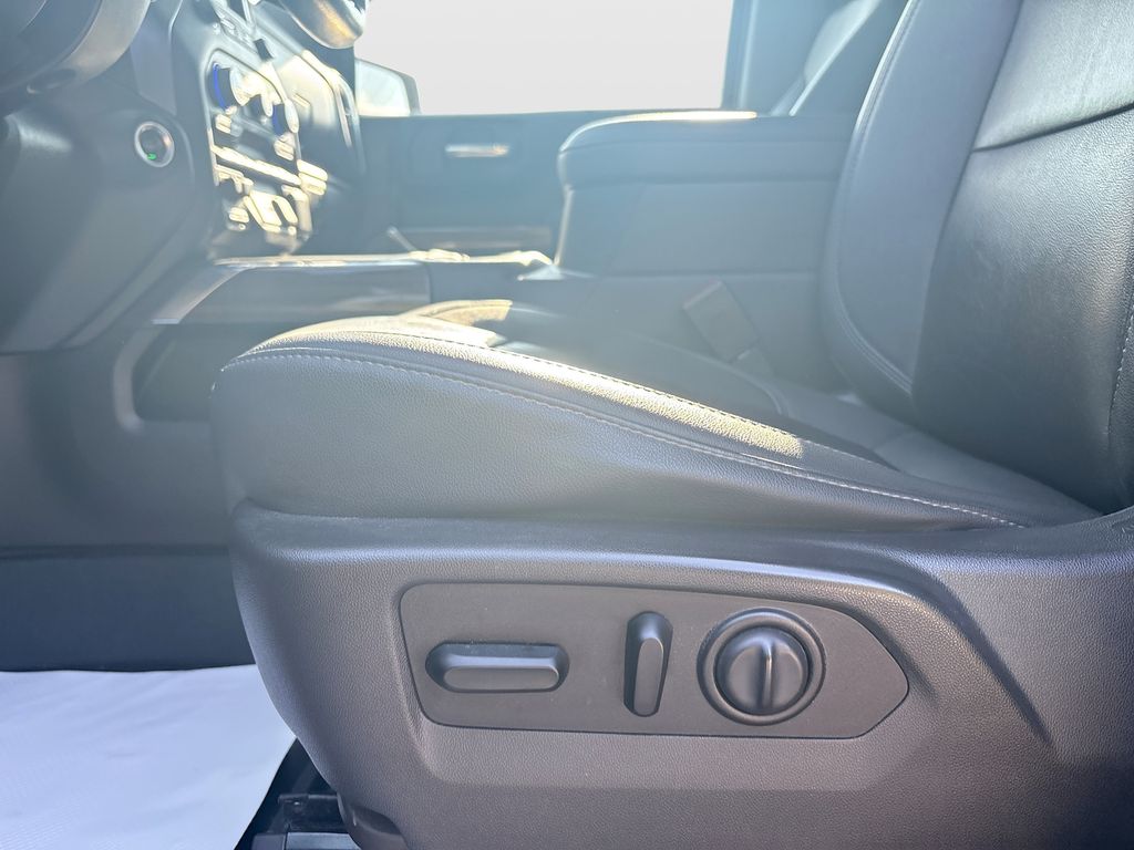 Used 2021 Chevrolet Silverado 1500 Truck