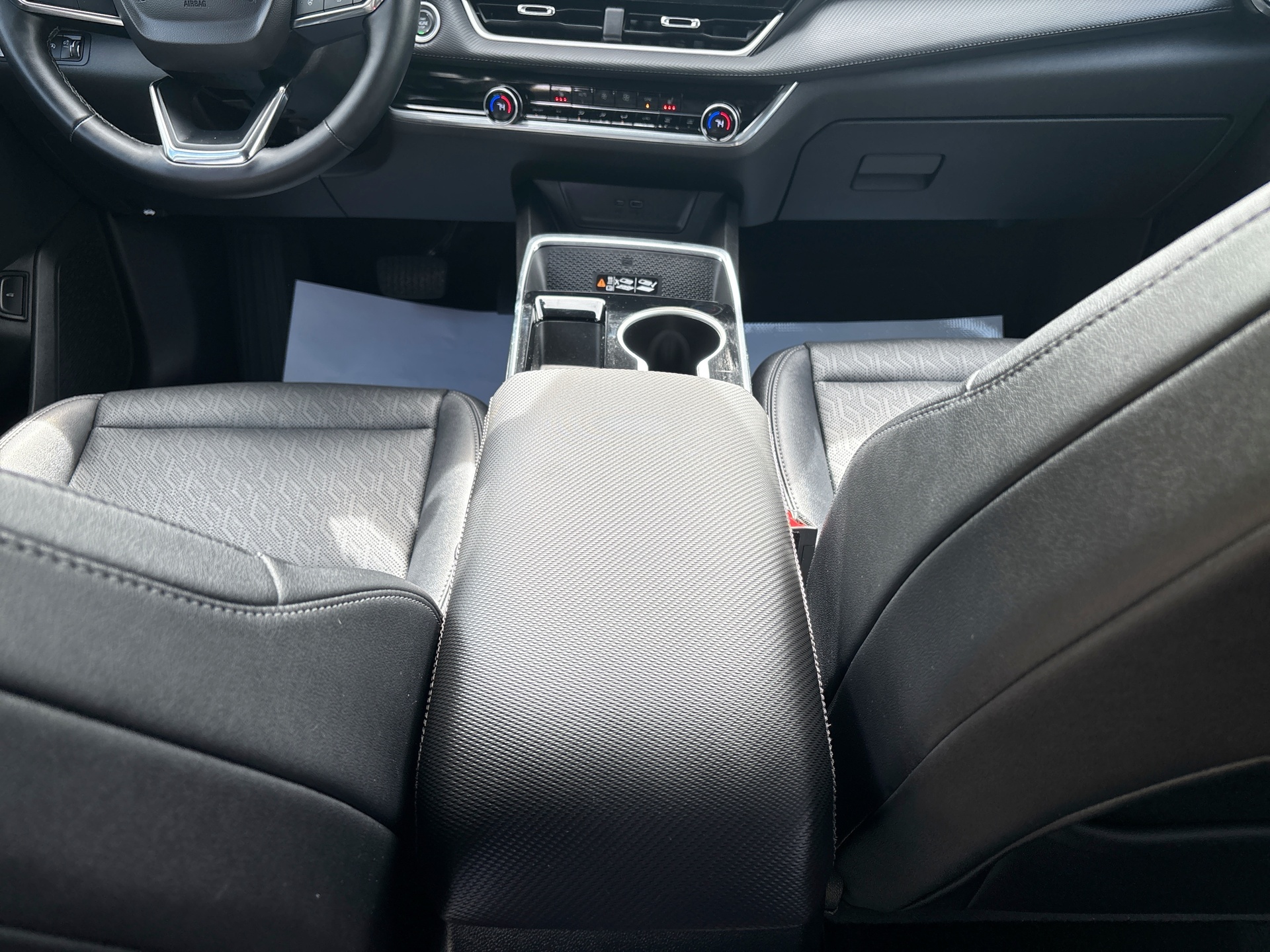 Used 2025 Chevrolet Equinox SUV