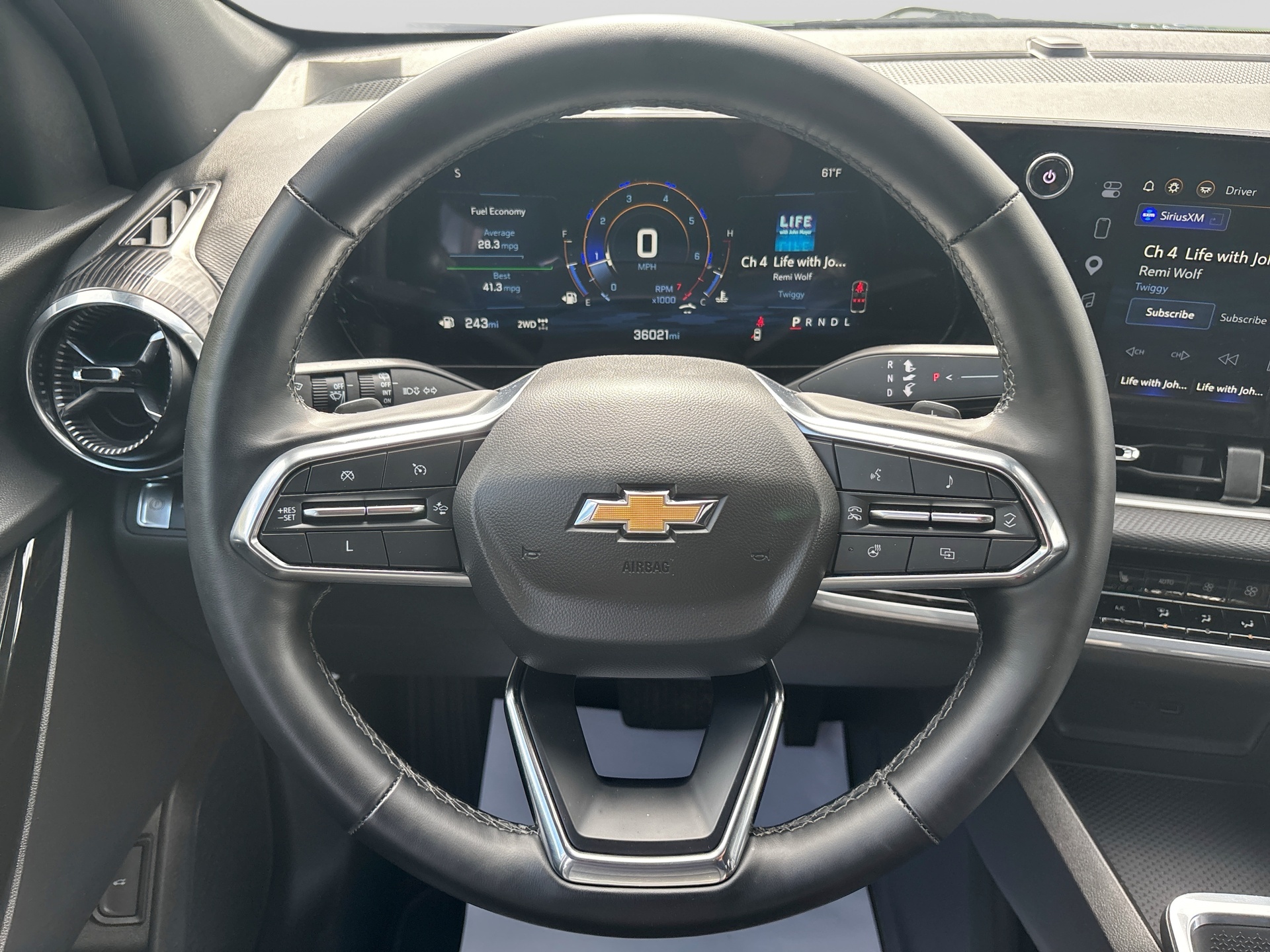 Used 2025 Chevrolet Equinox SUV