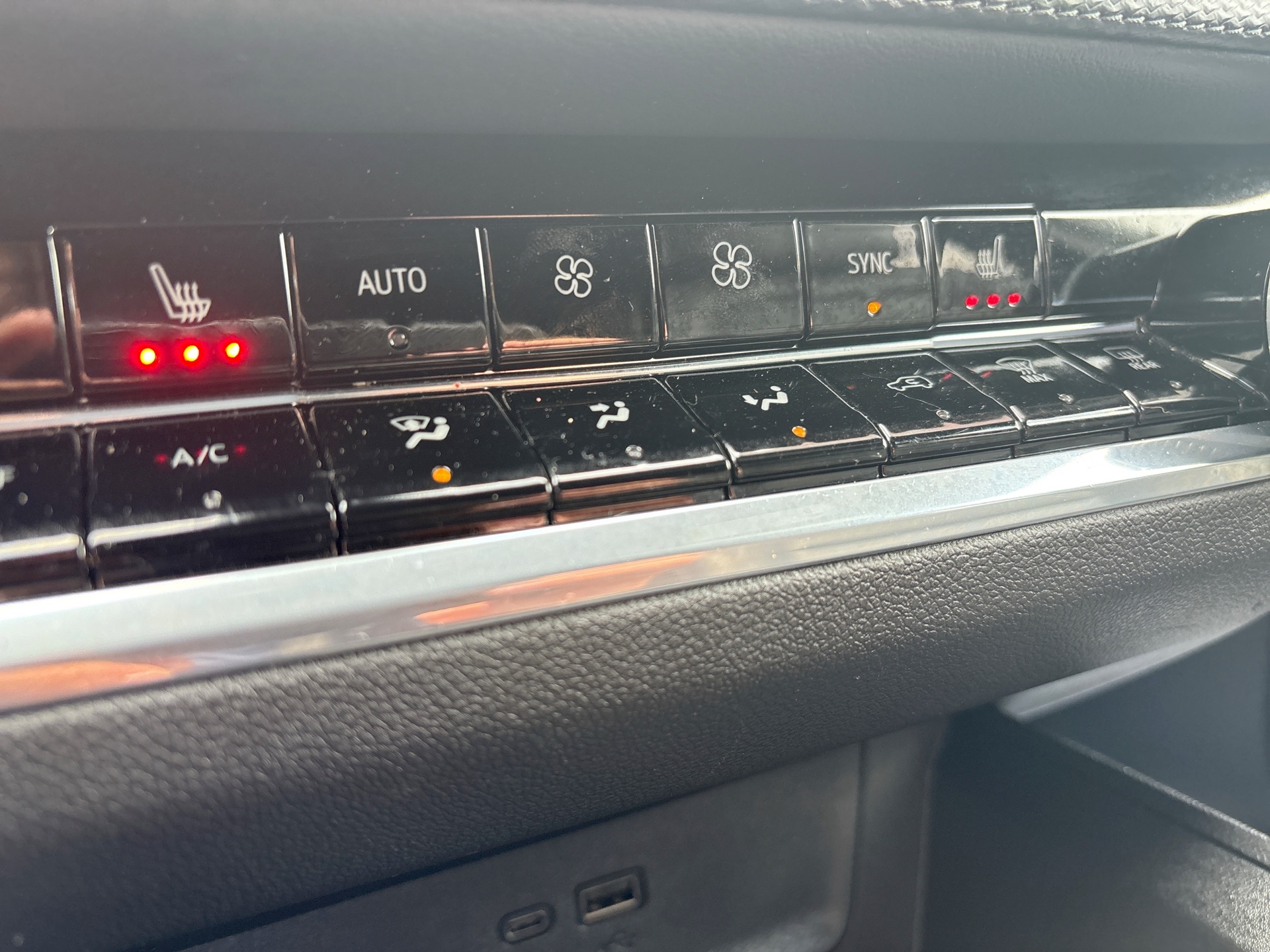Used 2025 Chevrolet Equinox SUV
