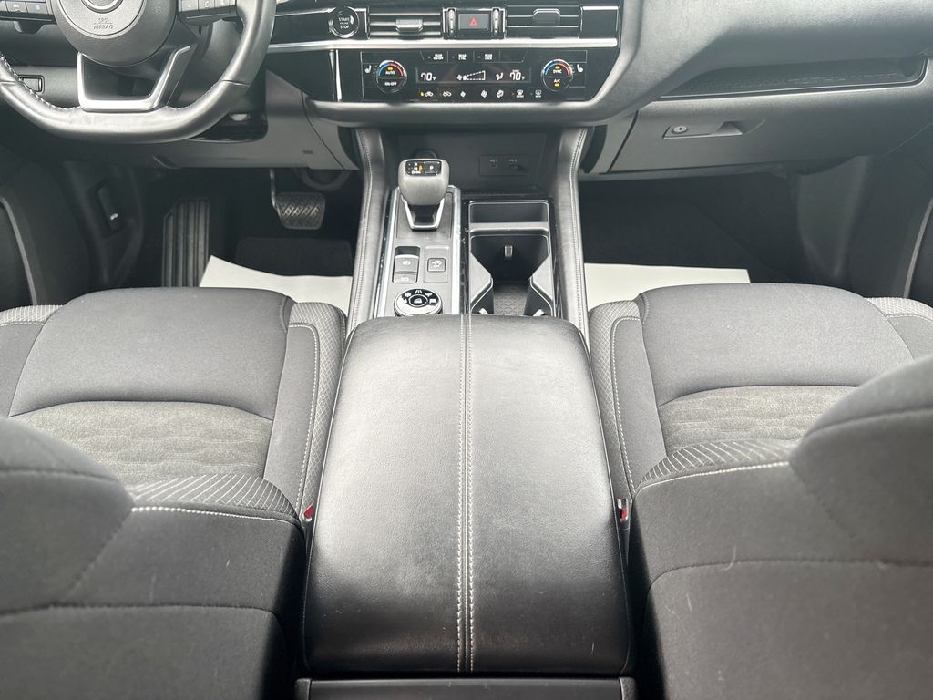 Used 2025 Nissan Pathfinder SUV