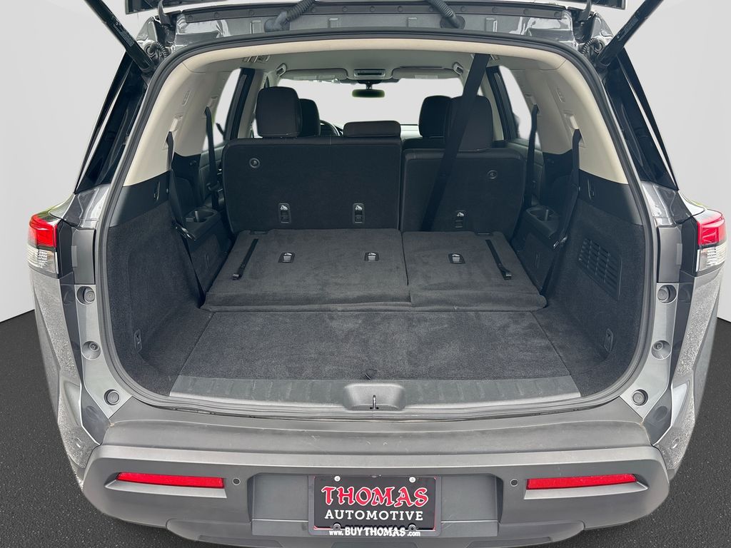 Used 2025 Nissan Pathfinder SUV