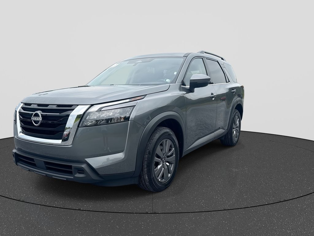 Used 2025 Nissan Pathfinder SUV