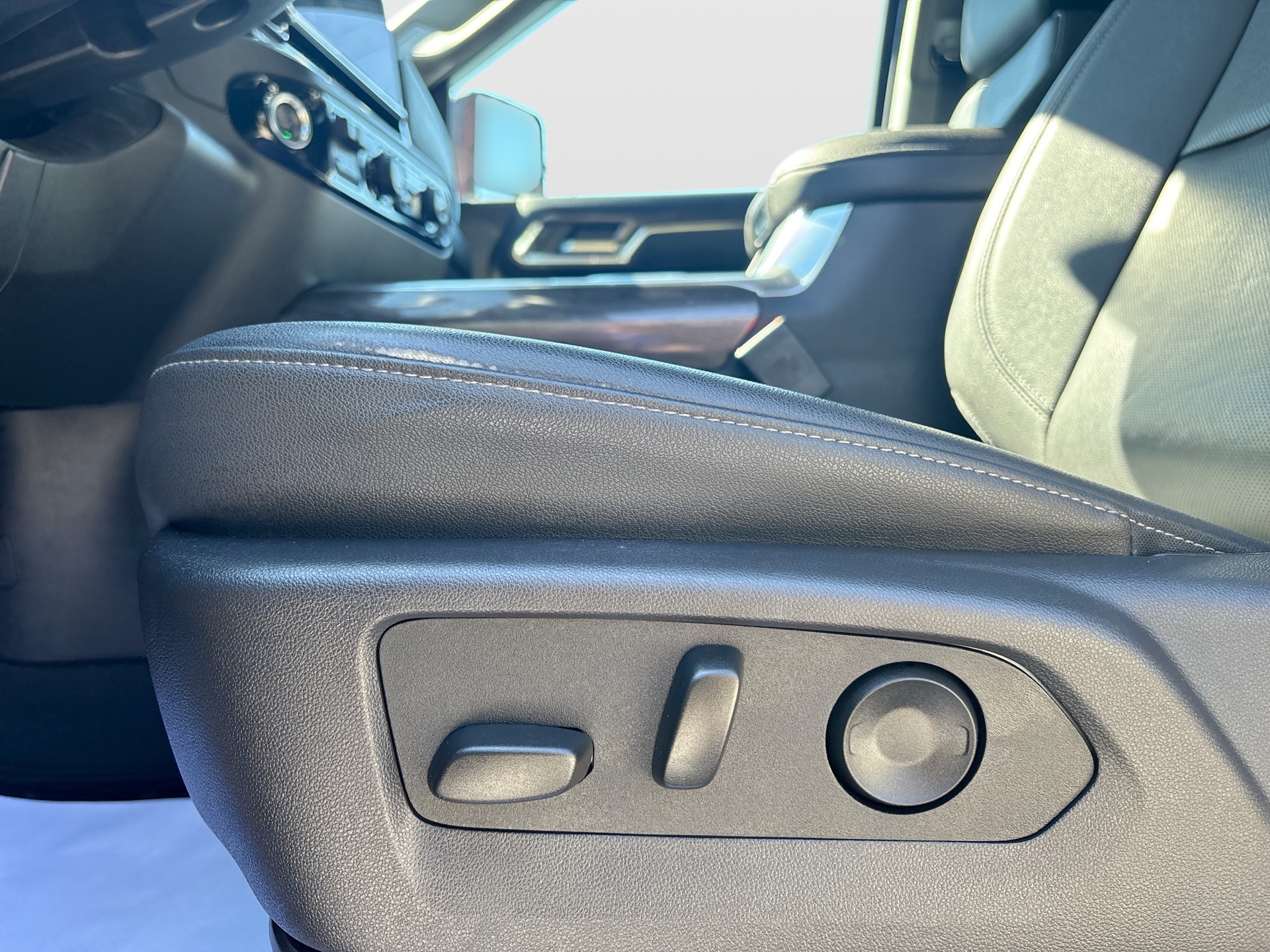 Used 2025 Chevrolet Silverado 2500HD Truck