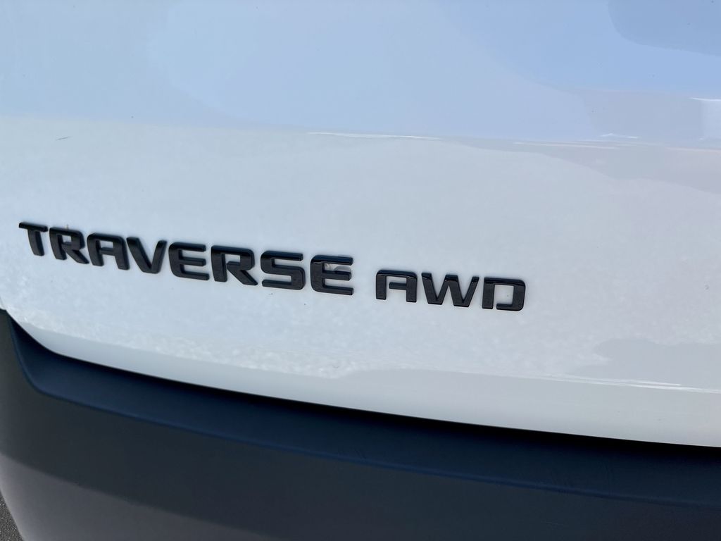 Used 2023 Chevrolet Traverse SUV