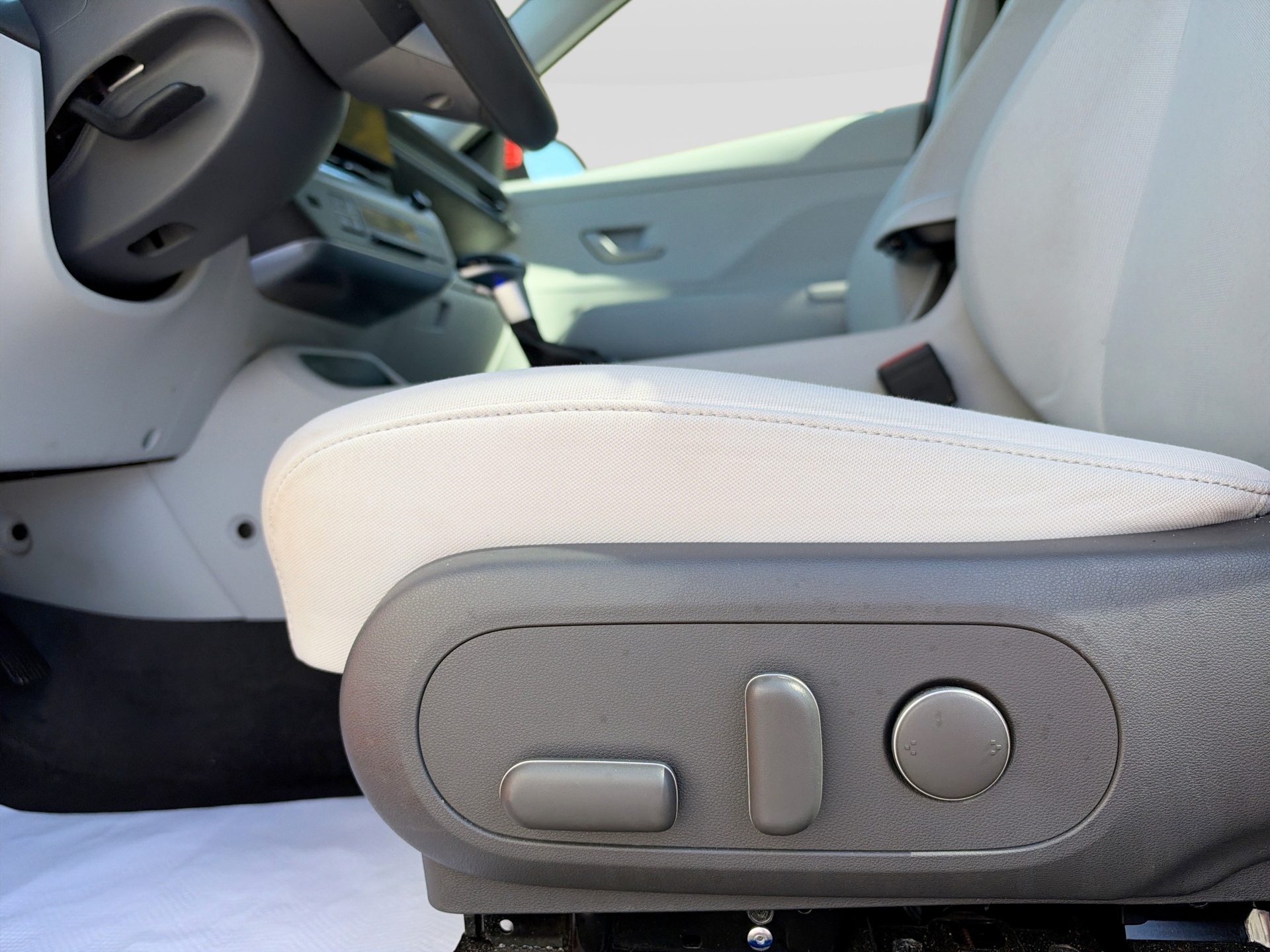 Used 2025 Hyundai Kona SUV