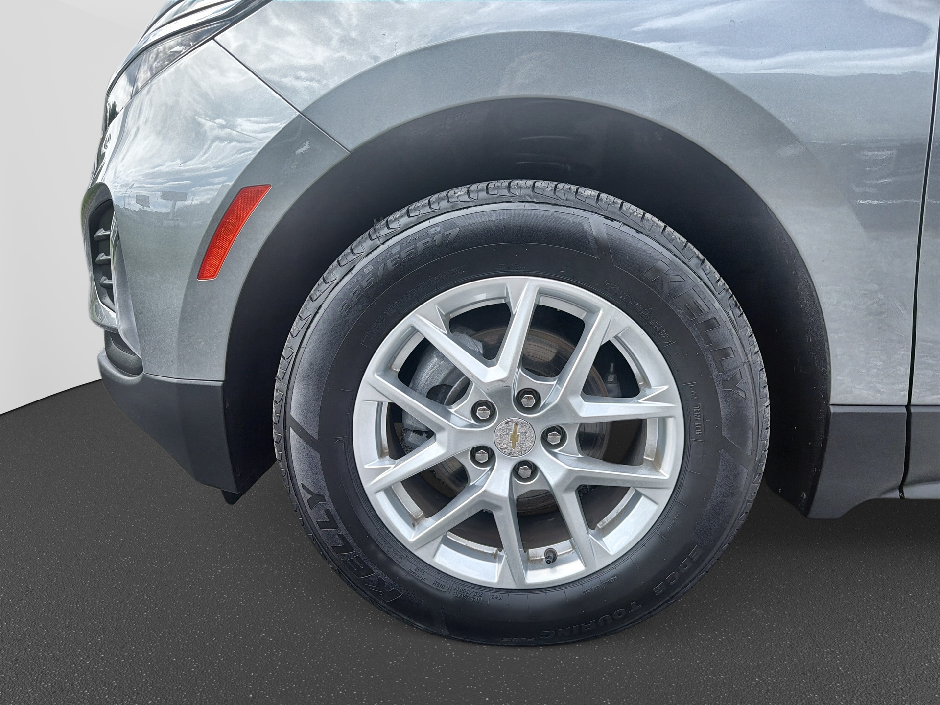 Used 2024 Chevrolet Equinox SUV