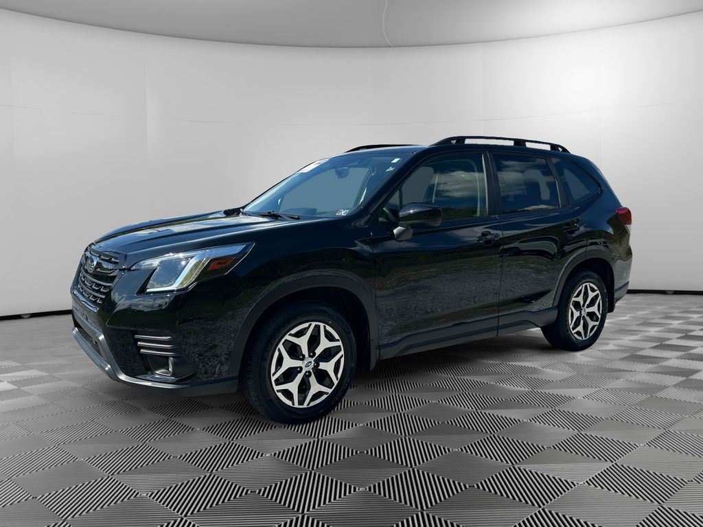 2022 Subaru Forester Premium photo 3