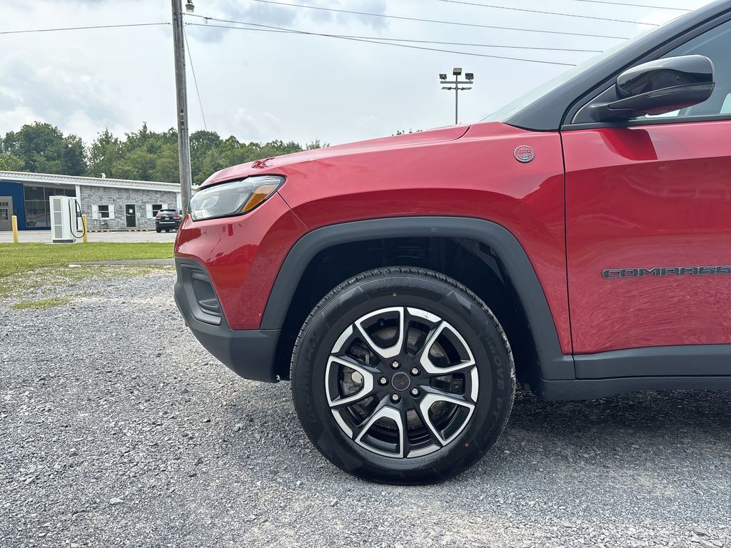 Used 2025 Jeep Compass SUV