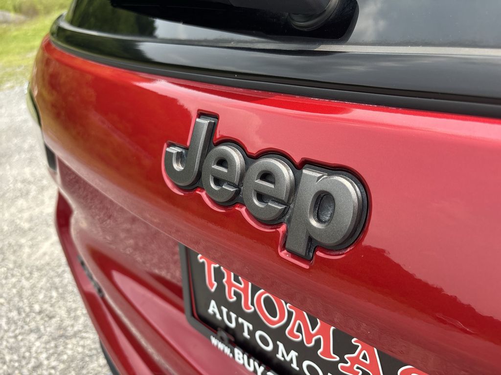 Used 2025 Jeep Compass SUV