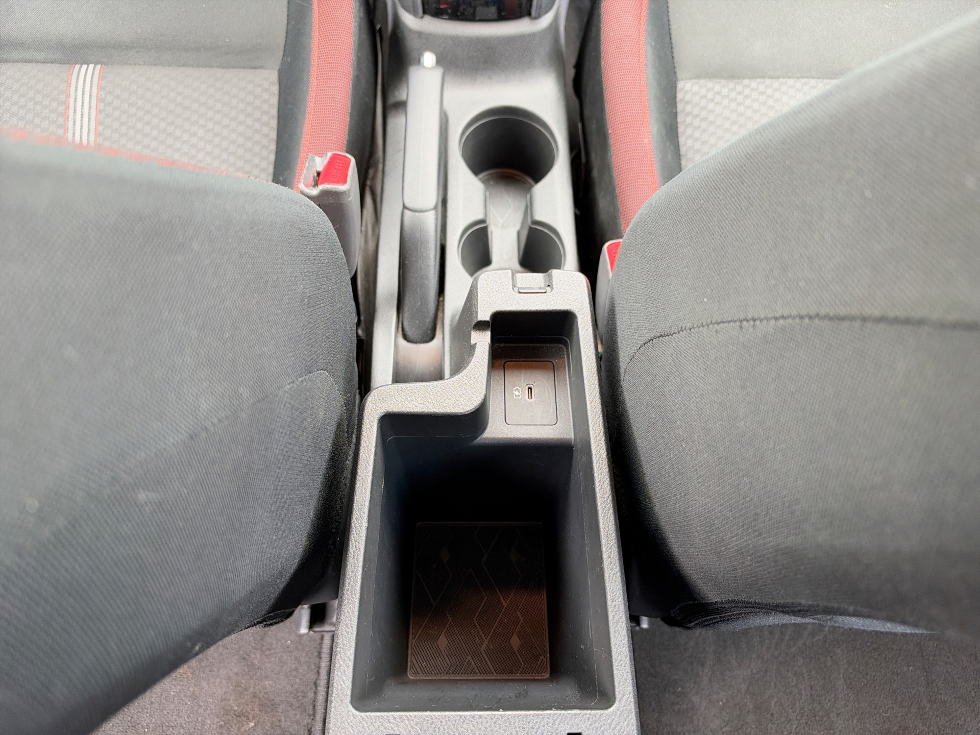 Used 2025 Nissan Versa Sedan