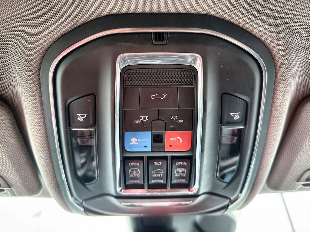 Used 2023 Jeep Grand Cherokee 4xe SUV