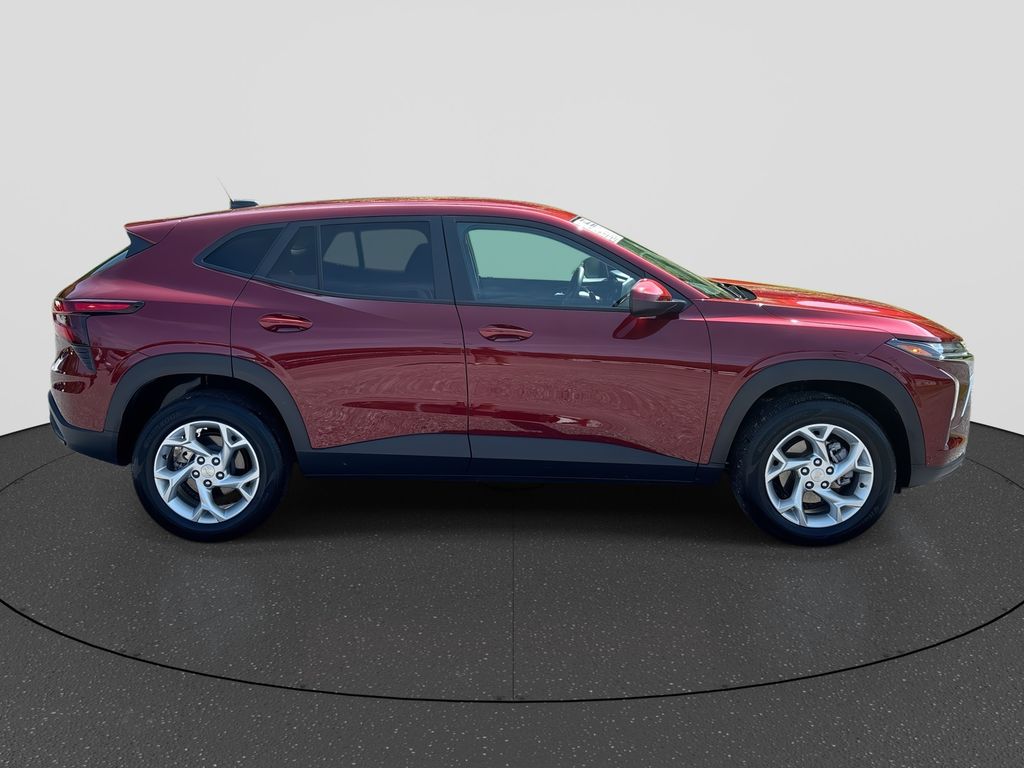 Used 2024 Chevrolet Trax SUV