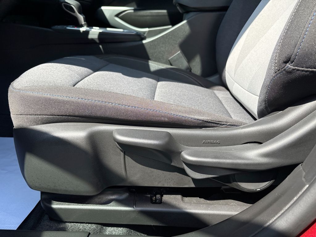 Used 2024 Chevrolet Trax SUV