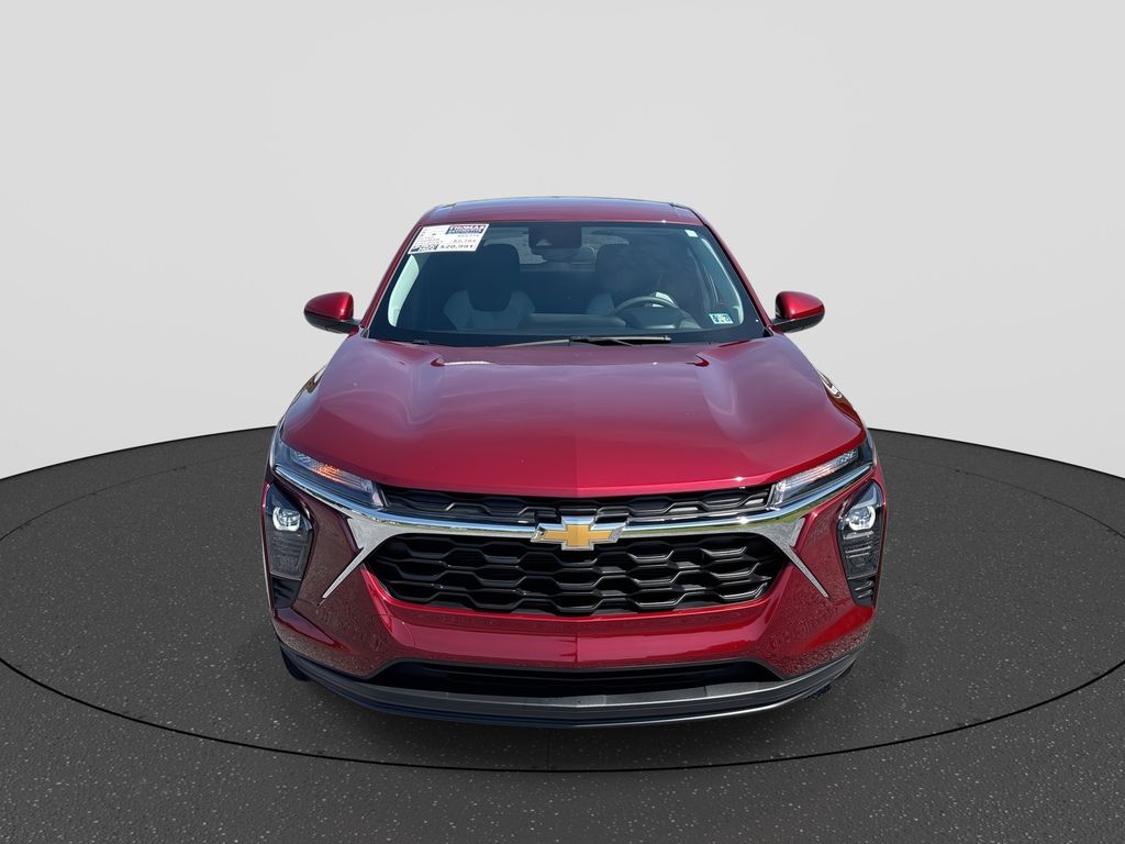 Used 2024 Chevrolet Trax SUV