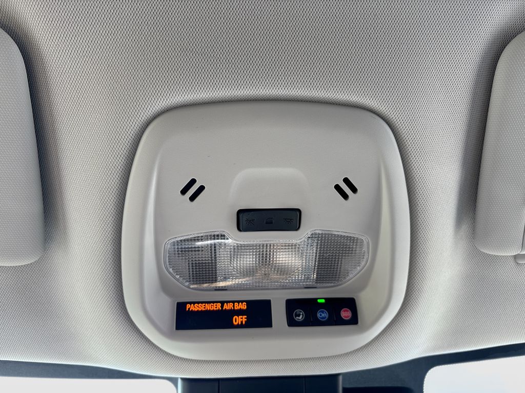 Used 2024 Chevrolet Trax SUV