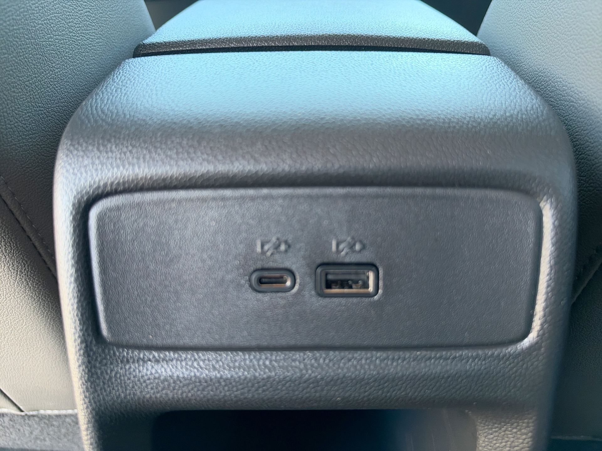 Used 2025 Chevrolet Trax SUV