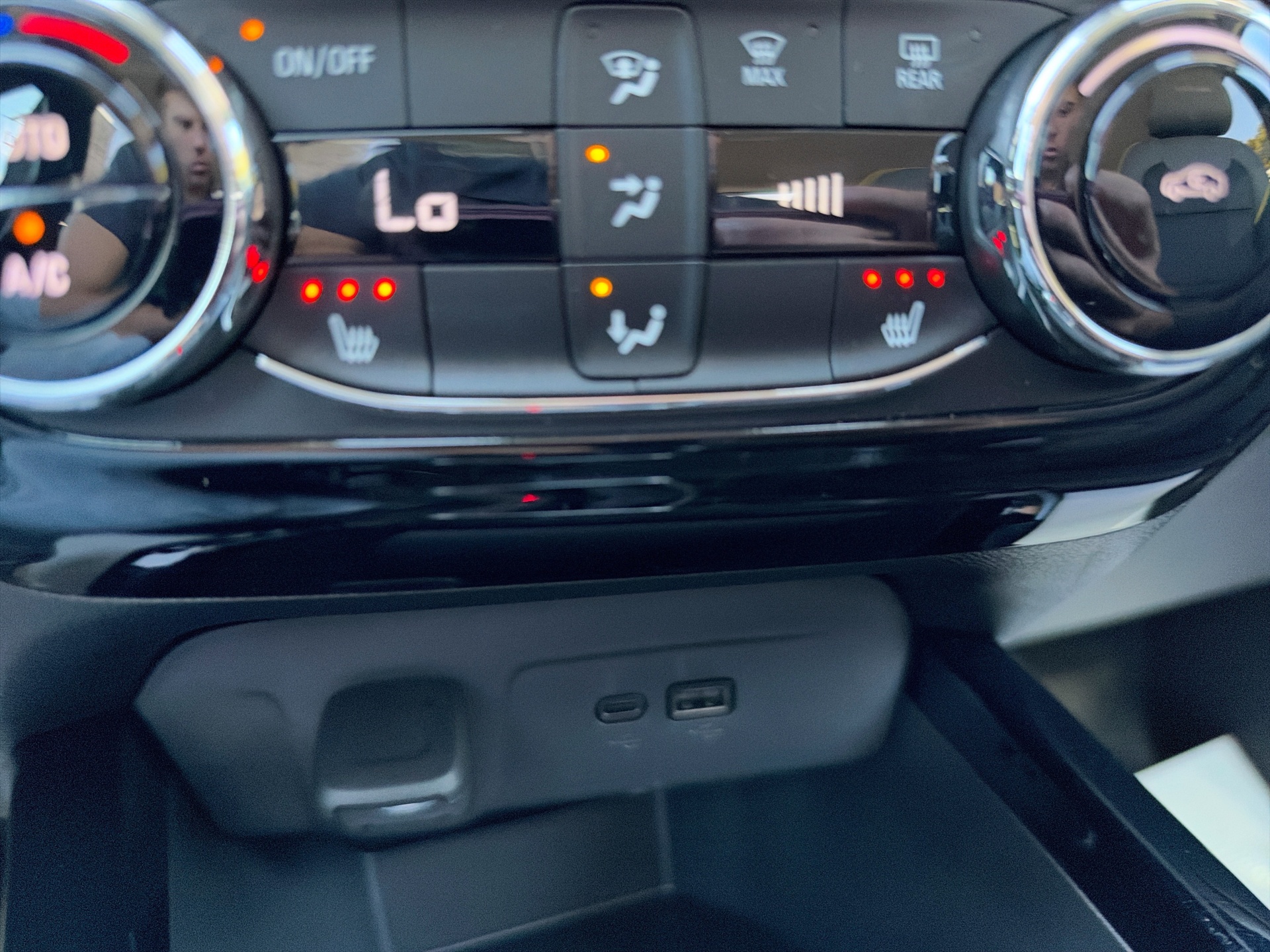 Used 2025 Chevrolet Trax SUV