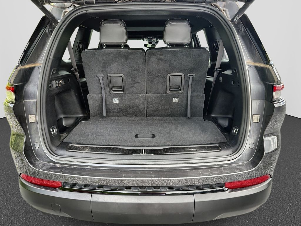 Used 2023 Jeep Grand Cherokee L SUV