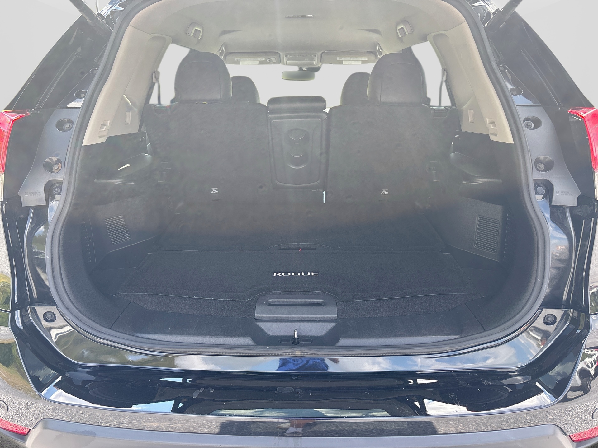 Used 2020 Nissan Rogue SUV