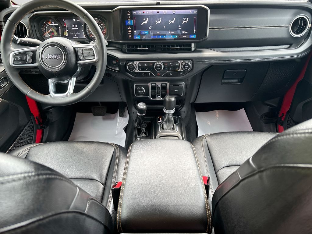Used 2024 Jeep Wrangler SUV