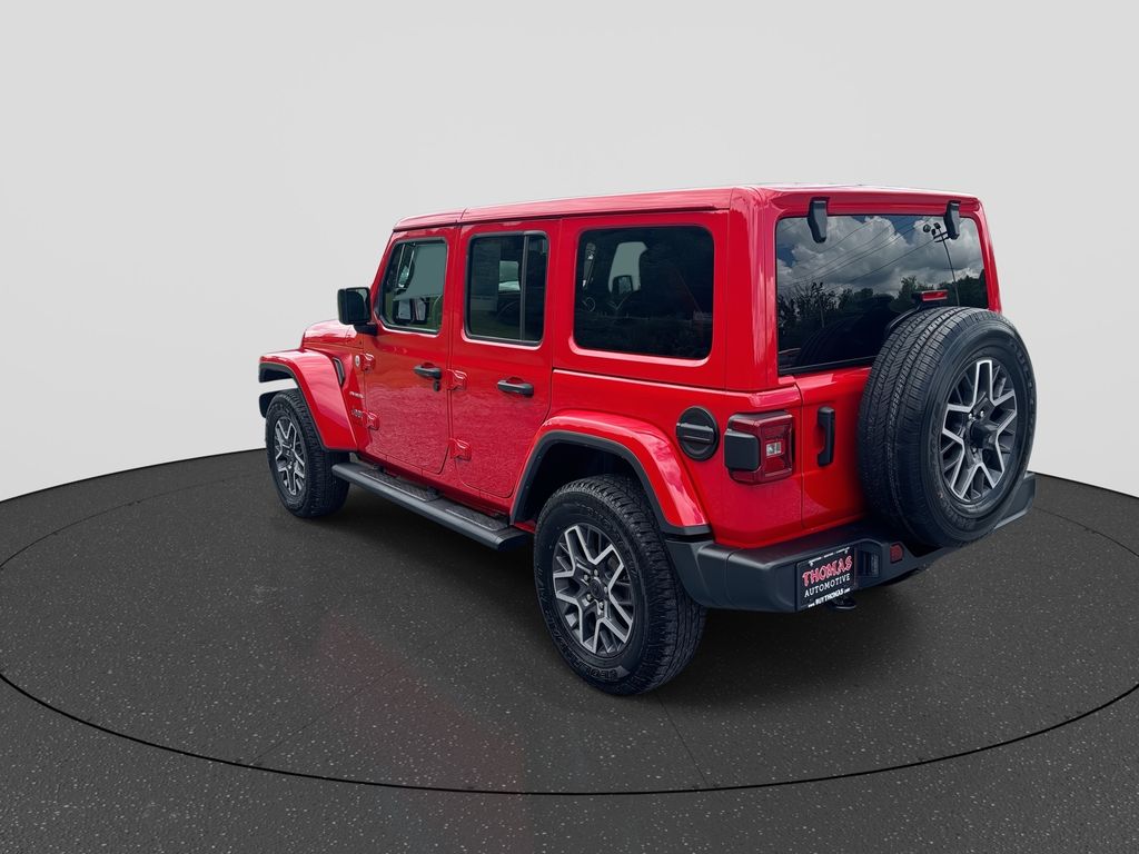 Used 2024 Jeep Wrangler SUV