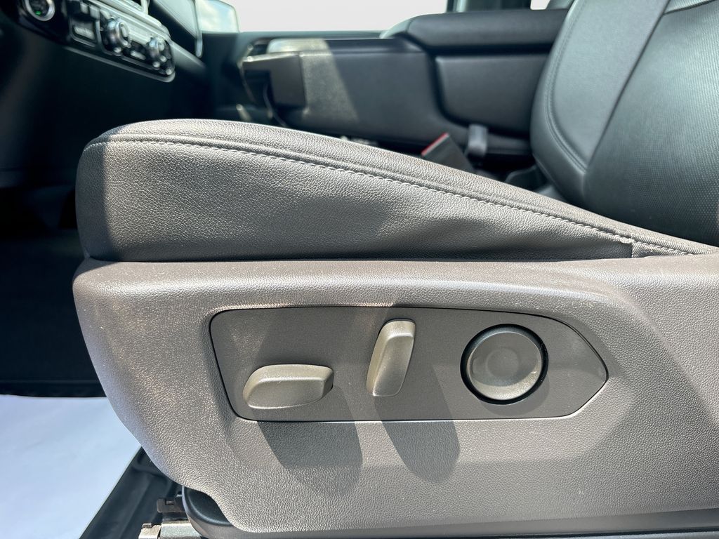 Used 2025 GMC Sierra 1500 Truck