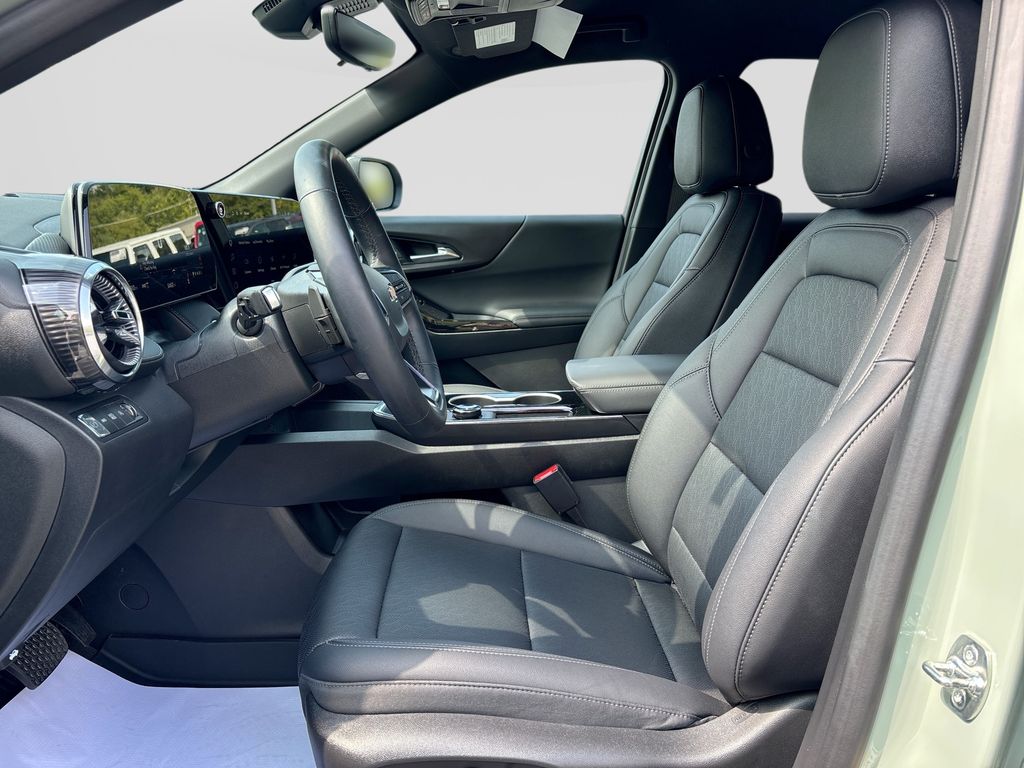 Used 2026 Chevrolet Equinox SUV