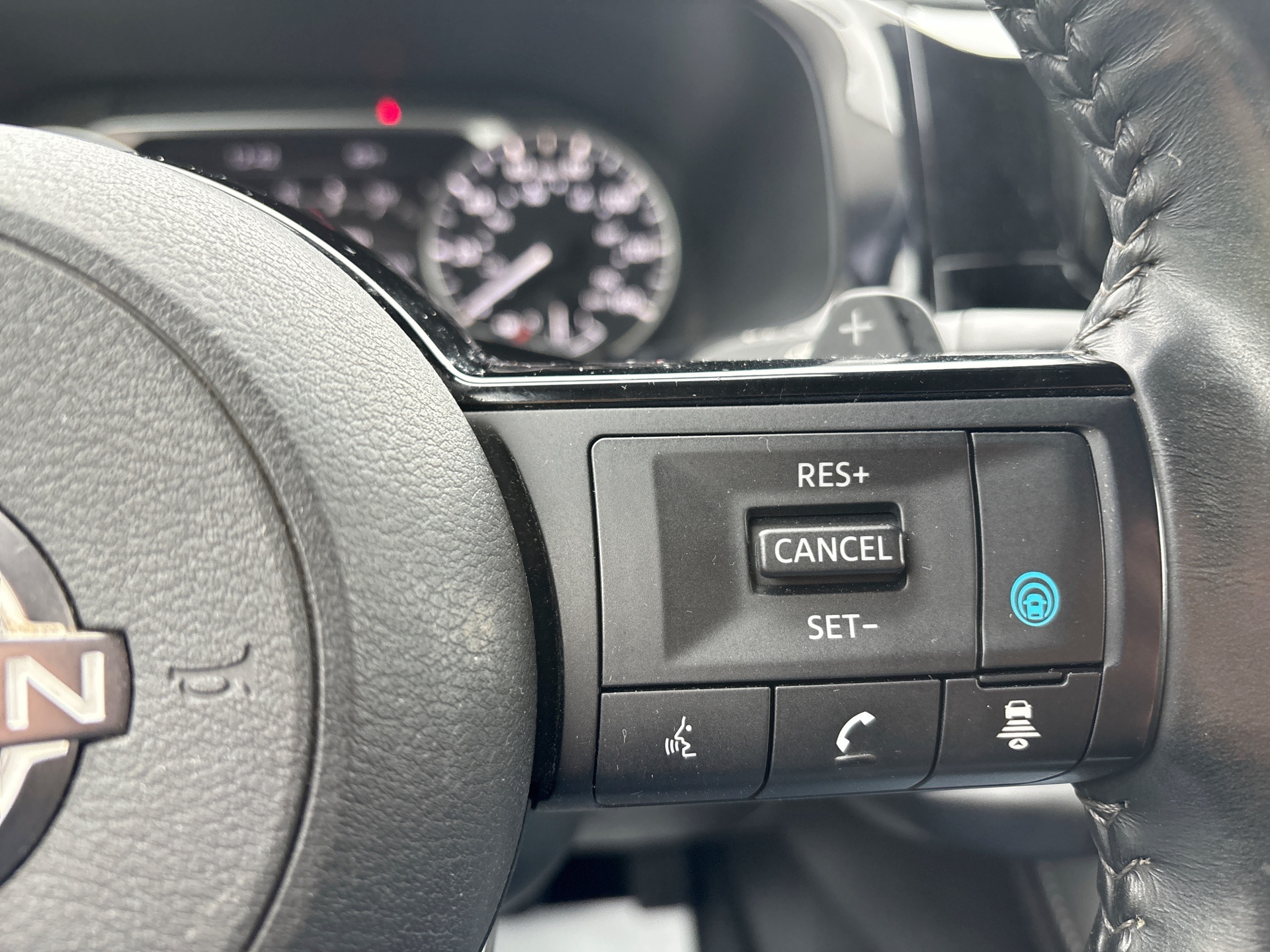 Used 2024 Nissan Pathfinder SUV
