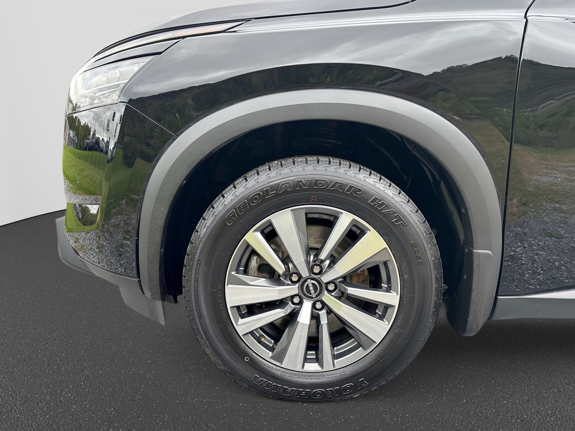 Used 2024 Nissan Pathfinder SUV