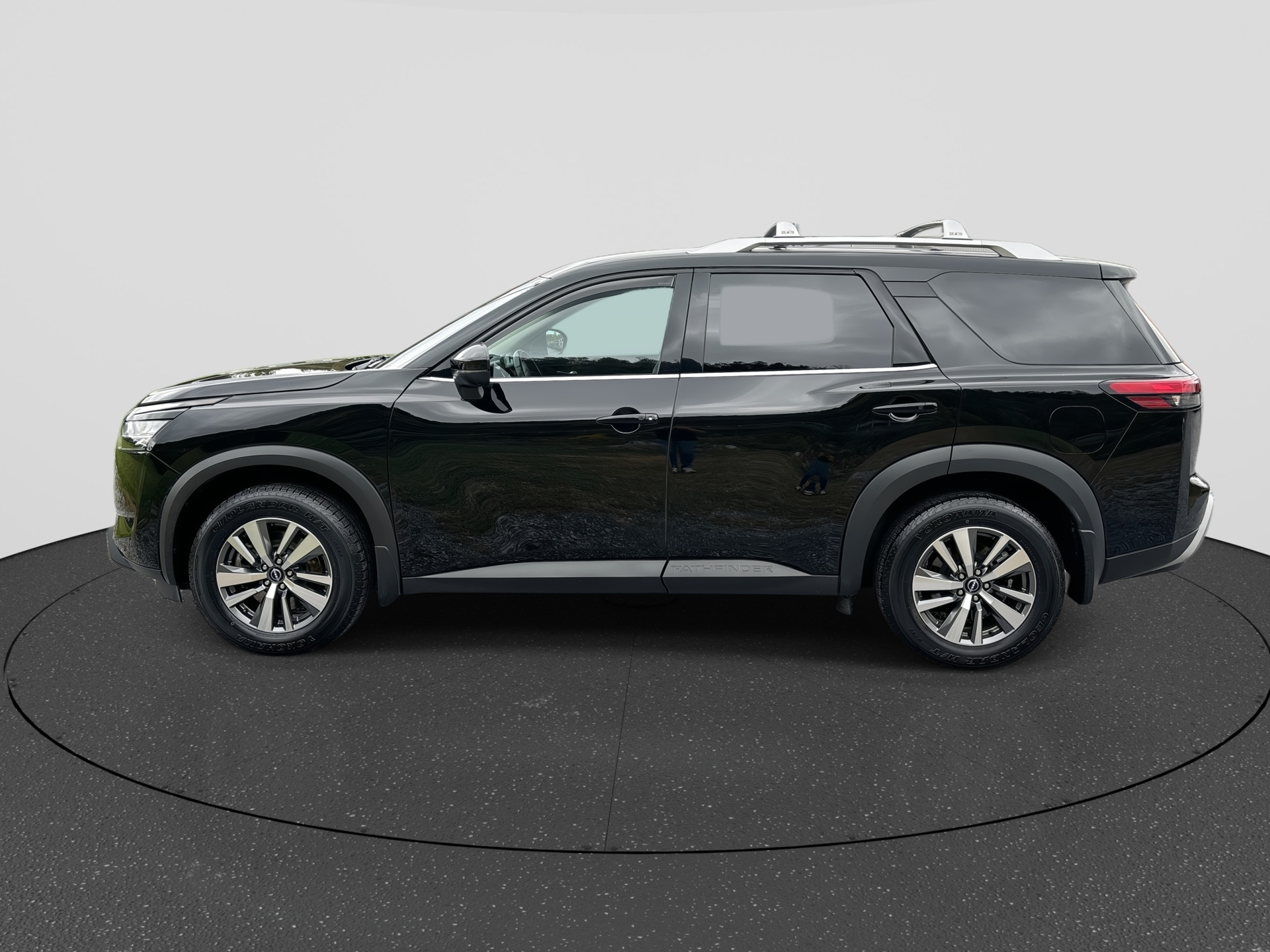 Used 2024 Nissan Pathfinder SUV