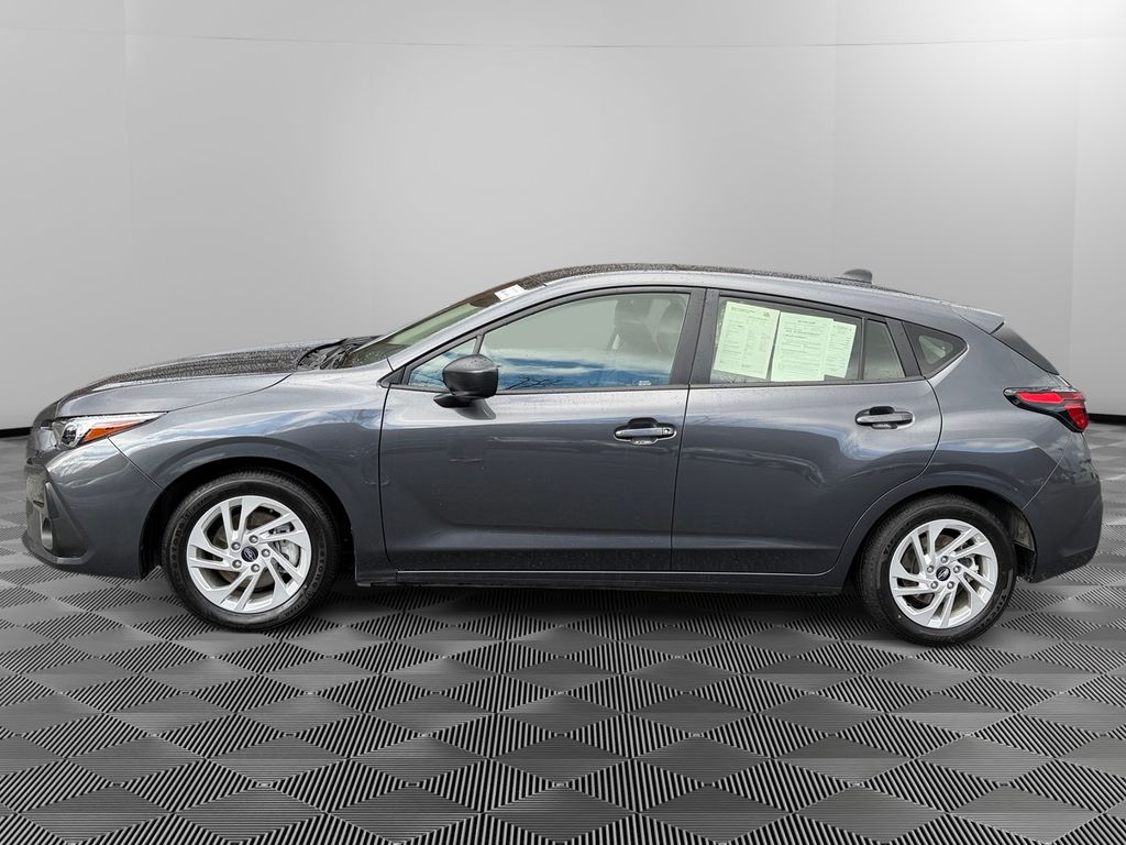 2025 Subaru Impreza Base photo 4